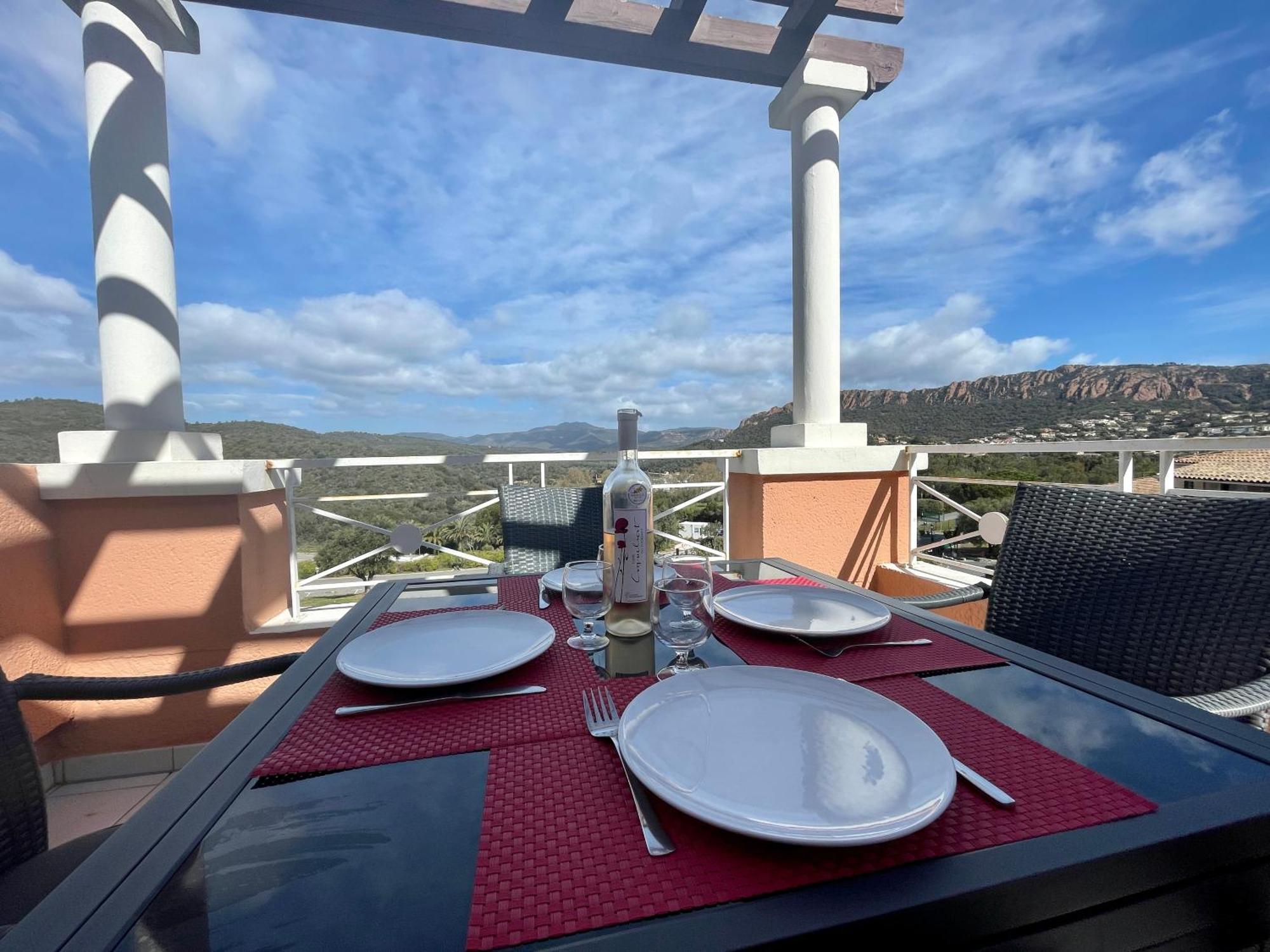 Appartement Cap Esterel 4/5 Personnes Saint-Raphael (Var) Exterior foto